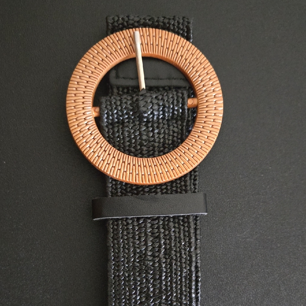 Black Woven Belt with Gold Round Buckle - Women